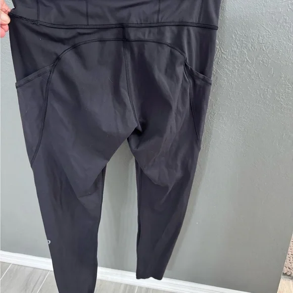 lululemon athletica Black Leggings with Side Pocket - Picture 3 of 4
